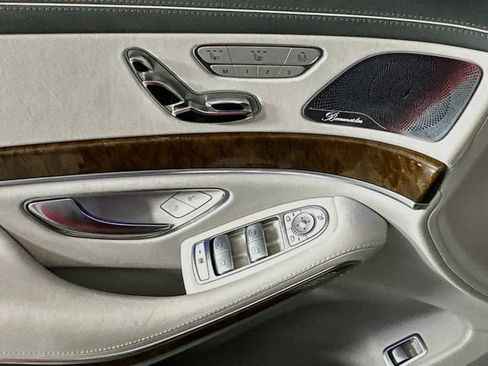 Used 2015 Mercedes-Benz S 600 image 19