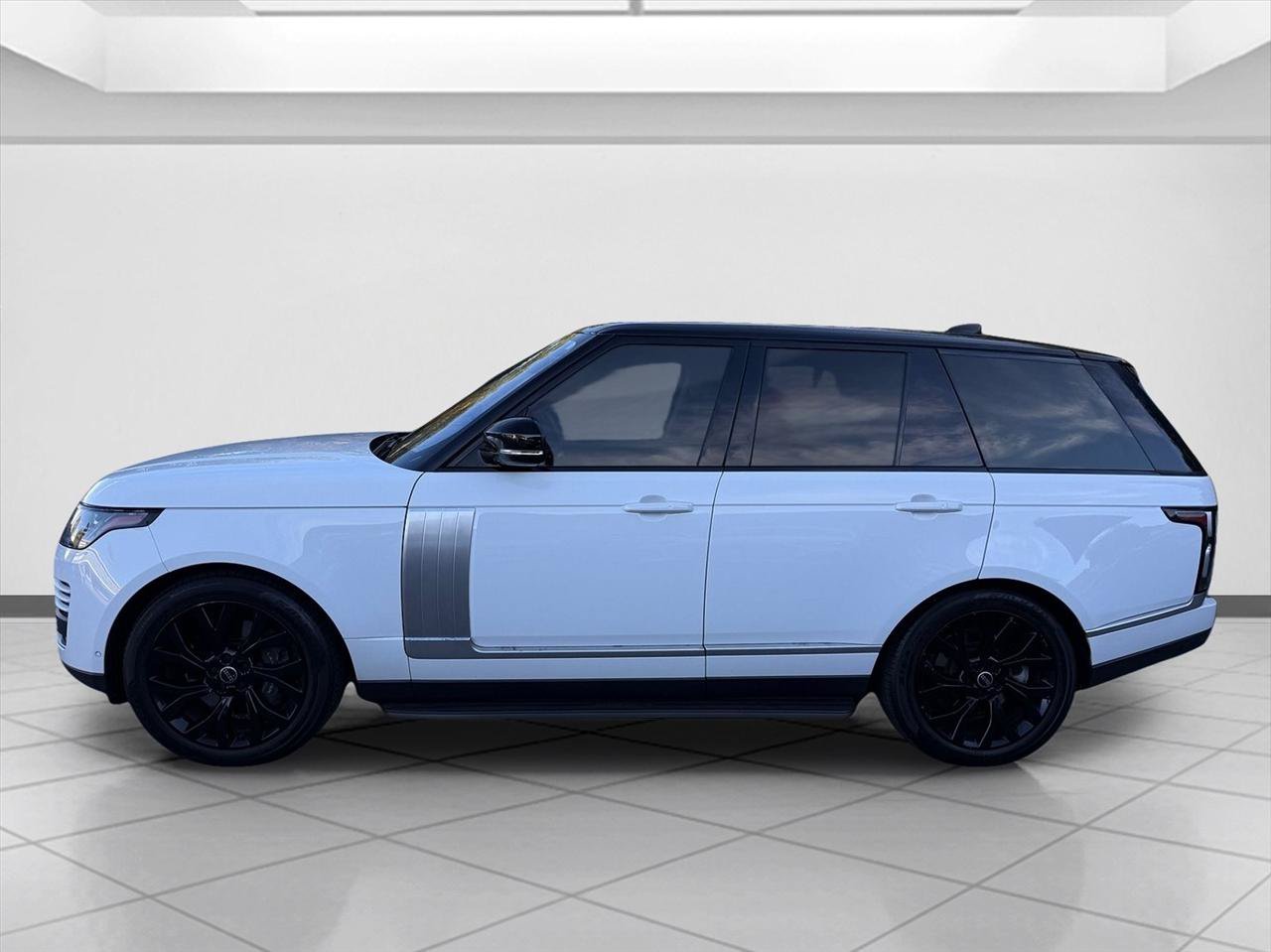 Used 2018 Land Rover Range Rover HSE AWD/4WD image 5