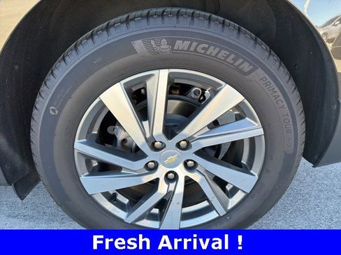 Used 2023 Chevrolet Equinox LT image 15