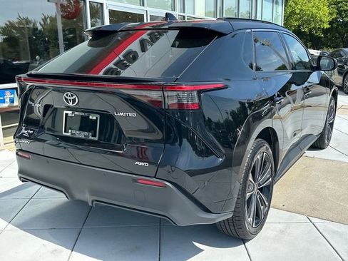 Used 2024 Toyota bZ4X AWD w/ Weather Package image 3