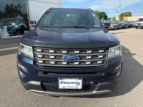 Used 2017 Ford Explorer XLT w/ Equipment Group 201A AWD/4WD image 3