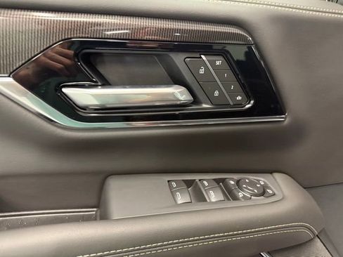 New 2026 GMC Yukon Elevation w/ LPO, Floor Liner Package image 15