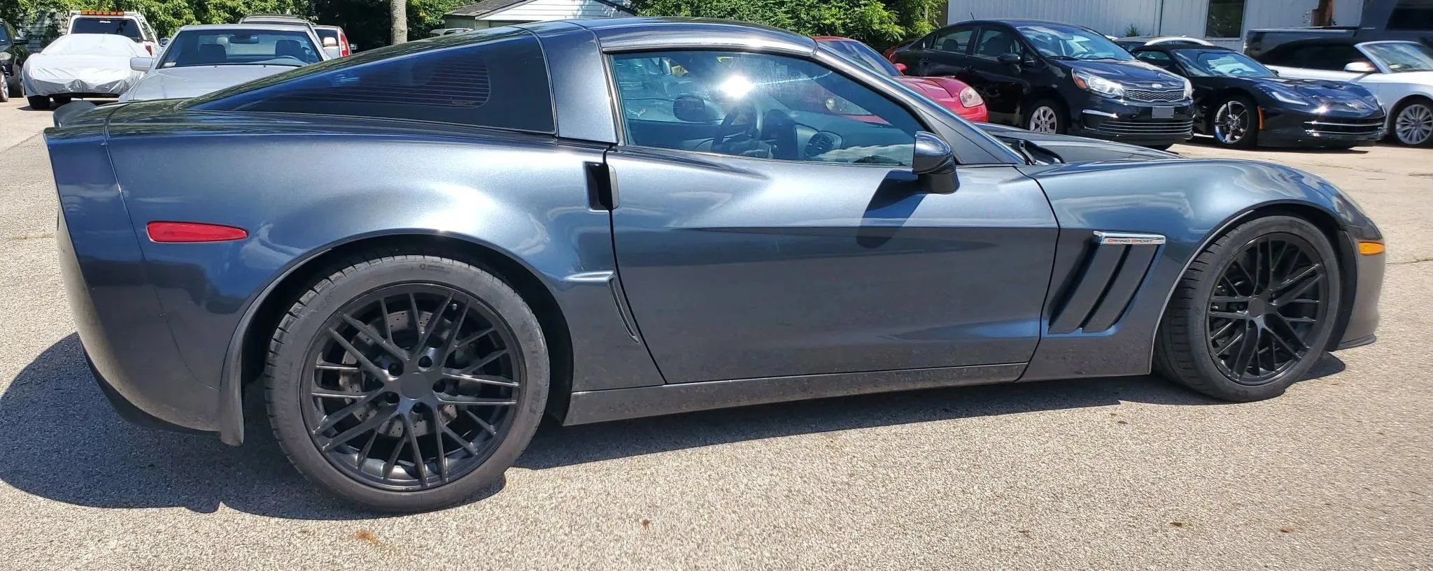 Used 2011 Chevrolet Corvette Grand Sport RWD image 7