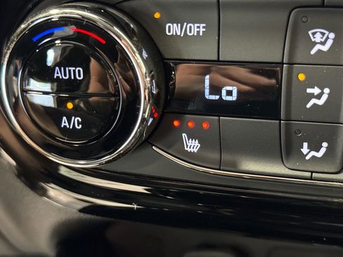 New 2026 Chevrolet Trax LT w/ Driver Confidence Package FWD image 17