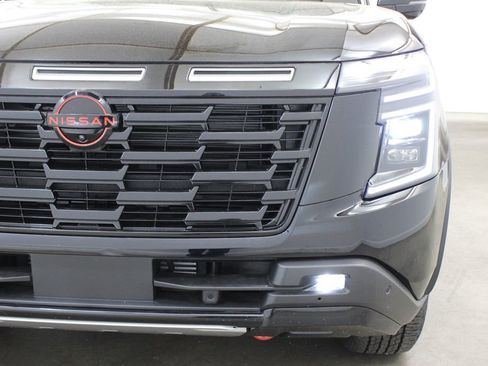 New 2026 Nissan Armada PRO-4X AWD/4WD image 8
