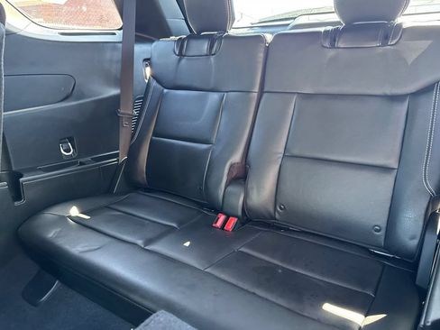 Used 2023 Ford Explorer ST w/ Equipment Group 401A AWD/4WD image 17