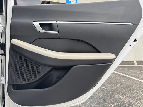 Used 2023 Hyundai Sonata SE FWD image 59