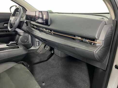 Used 2024 Nissan Ariya ENGAGE image 31