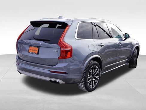Used 2020 Volvo XC90 T5 Momentum w/ Protection Package Premier image 5