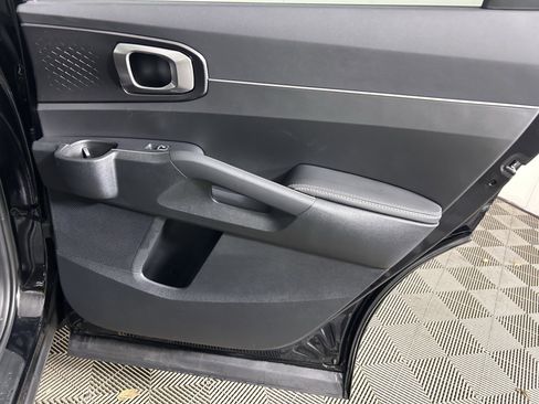 Used 2025 Kia Sorento S w/ Panoramic Sunroof Package image 38