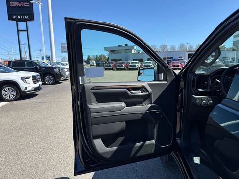 New 2026 GMC Sierra 1500 Elevation AWD/4WD image 12