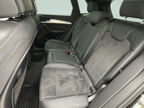 Used 2021 Audi SQ5 Premium Plus w/ Premium Plus Package AWD/4WD image 10