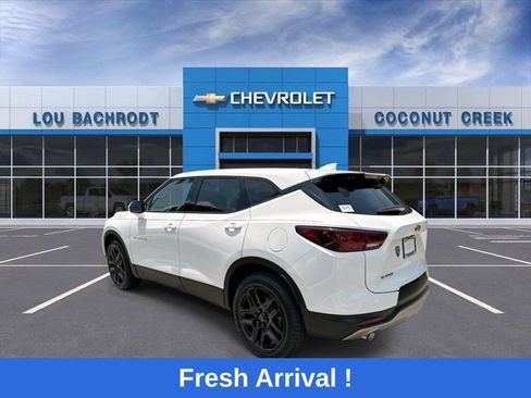 Used 2023 Chevrolet Blazer LT w/ Driver Confidence Package FWD image 6