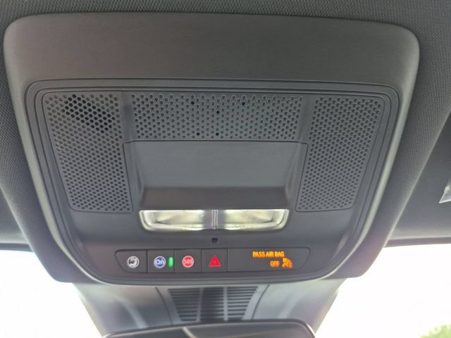 Used 2026 Chevrolet Blazer EV LT FWD image 26