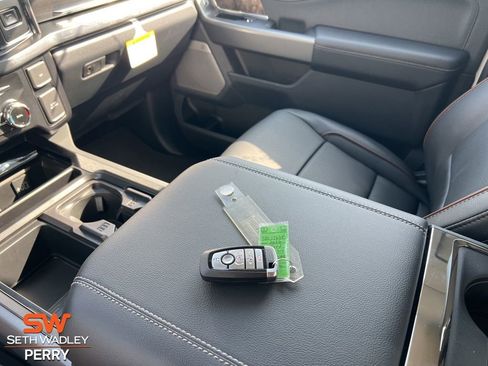 New 2026 Ford F350 Lariat w/ Black Appearance Package image 25