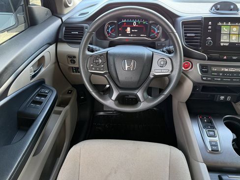 Used 2021 Honda Pilot EX image 14