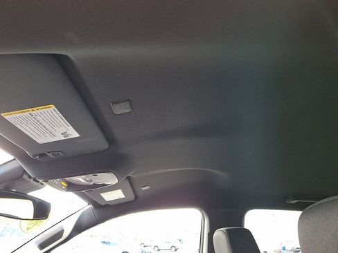 Certified 2023 Chevrolet Colorado Trail Boss w/ Technology Package image 14