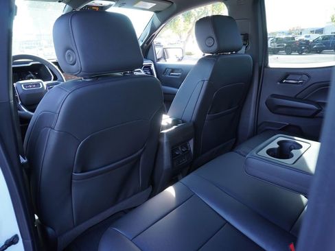 New 2026 GMC Canyon Elevation w/ Convenience Package image 11