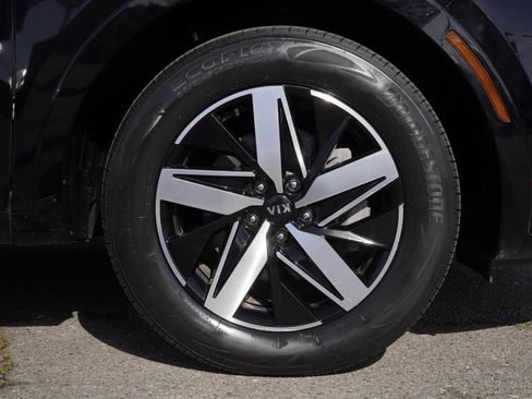 Used 2021 Kia Sorento S image 7