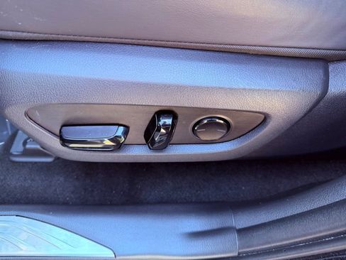 Used 2025 Lexus NX 250 FWD w/ Accessory Package (K3) image 20