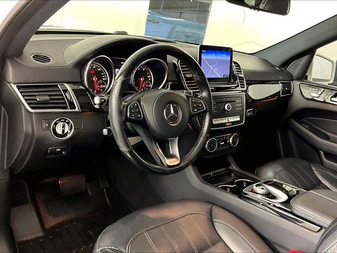 Used 2018 Mercedes-Benz GLS 450 4MATIC image 17
