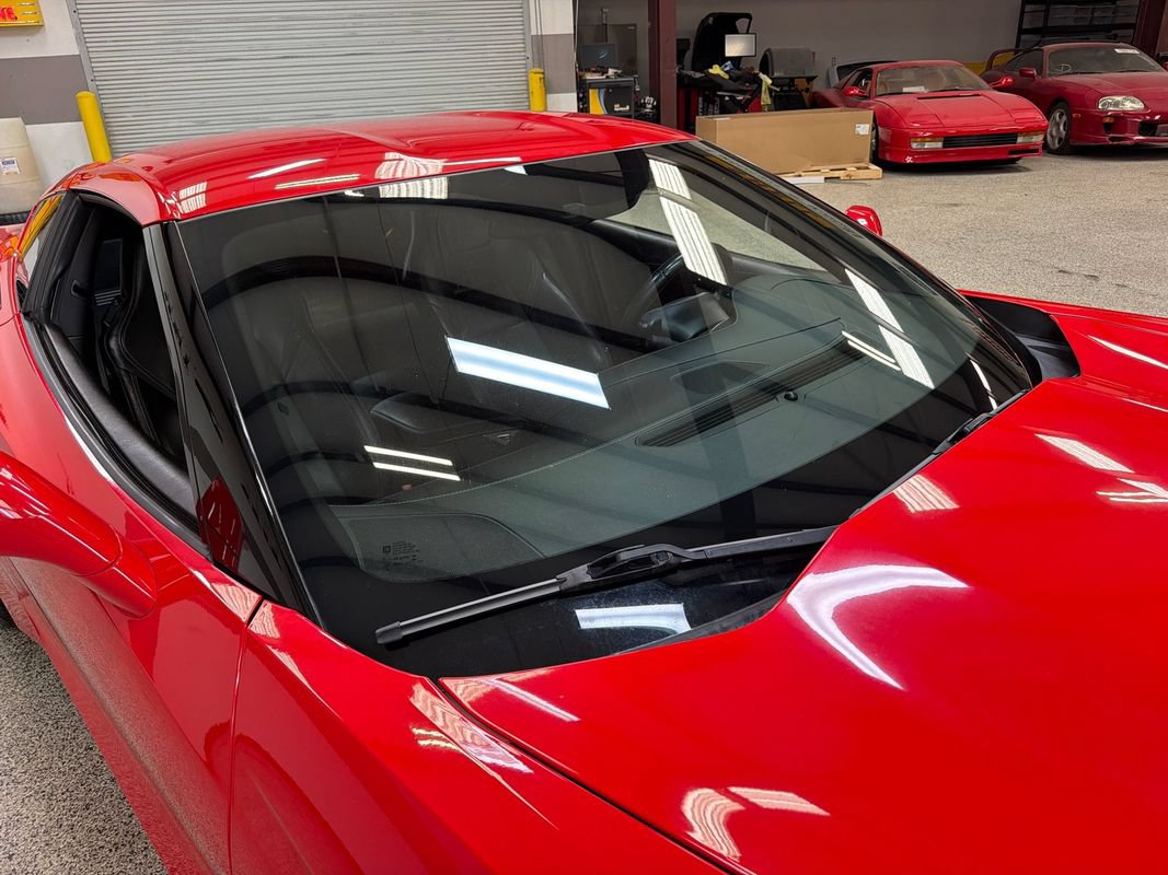 Used 2019 Chevrolet Corvette Stingray Coupe w/ 1LT RWD image 35