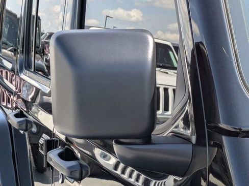 New 2026 Jeep Wrangler Unlimited Sahara AWD/4WD image 11