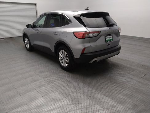 Used 2021 Ford Escape SE FWD image 6