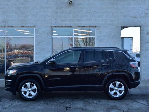 Used 2020 Jeep Compass Latitude AWD/4WD image 2