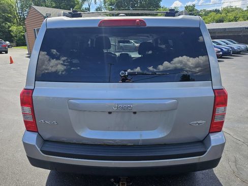 Used 2015 Jeep Patriot High Altitude AWD/4WD image 8