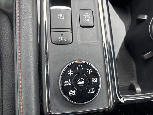 Used 2023 Nissan Pathfinder Rock Creek AWD/4WD image 25