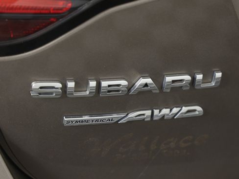 Used 2022 Subaru Legacy Limited image 7
