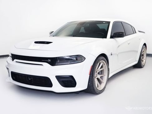 Used 2023 Dodge Charger Scat Pack image 2