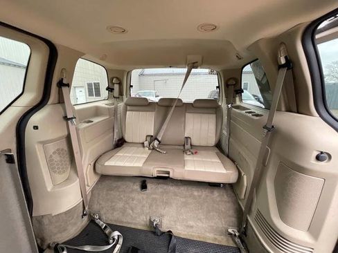 Used 2006 Ford Freestar SE FWD image 23