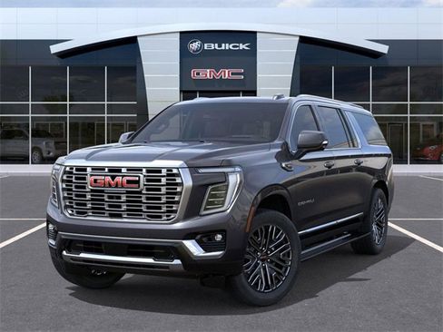 New 2026 GMC Yukon XL Denali w/ Denali Reserve Package image 6