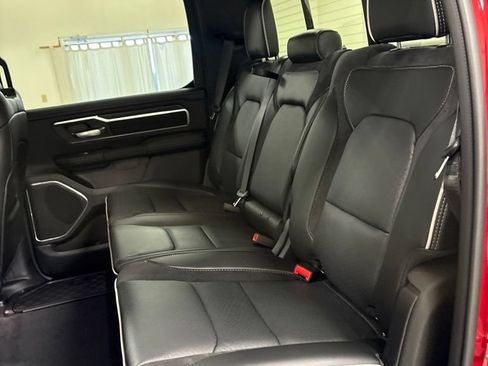 New 2026 RAM 1500 Laramie AWD/4WD image 17