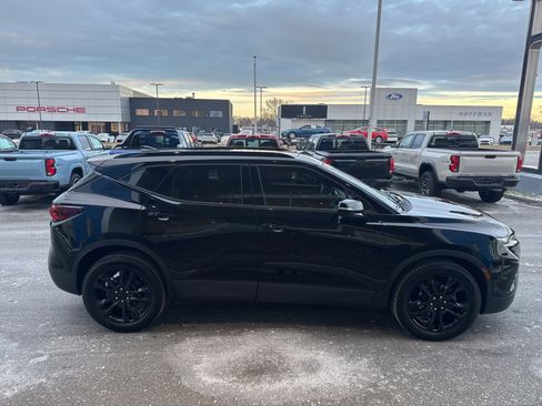 Used 2019 Chevrolet Blazer LT w/ Sun and Wheels Package image 5