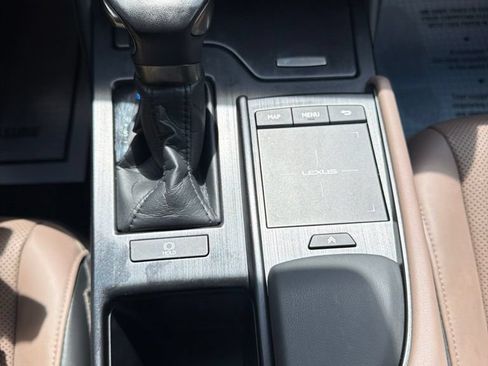 Used 2022 Lexus ES 350 w/ Premium Package FWD image 34