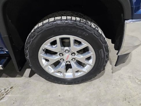 Used 2018 GMC Sierra 1500 SLT w/ SLT Premium Package AWD/4WD image 23