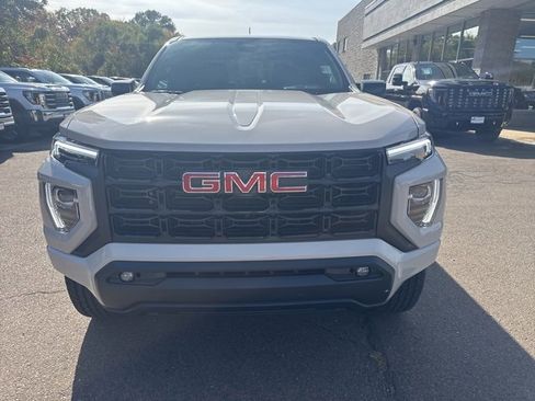 New 2026 GMC Canyon Elevation w/ Convenience Package image 2