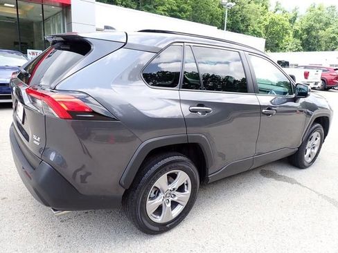 Certified 2025 Toyota RAV4 XLE AWD/4WD image 4
