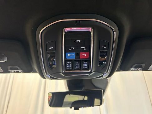 New 2026 Jeep Grand Cherokee L Summit AWD/4WD image 18