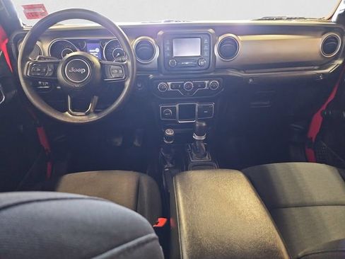 Used 2020 Jeep Gladiator Sport w/ Trailer Tow Package AWD/4WD image 10