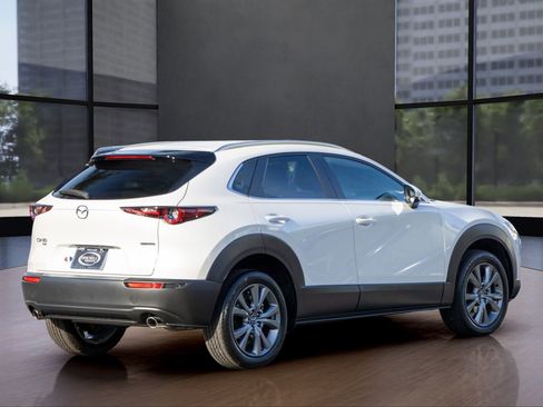 Used 2025 MAZDA CX-30 AWD 2.5 S w/ Preferred Package image 12