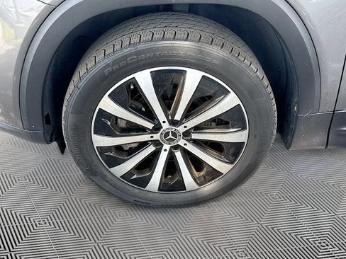 Used 2022 Mercedes-Benz GLB 250 image 31