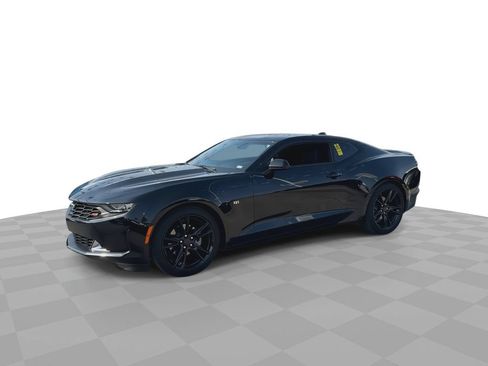 Used 2024 Chevrolet Camaro LT w/ RS Package RWD image 4