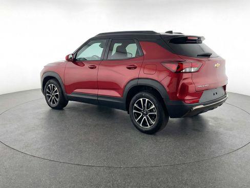 Used 2025 Chevrolet TrailBlazer LT image 6