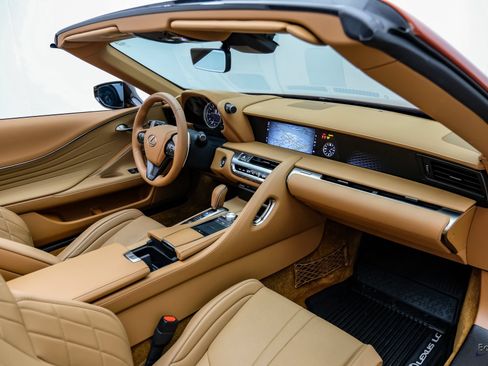 Used 2021 Lexus LC 500 Convertible w/ Touring Package RWD image 51