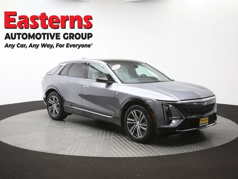 Used 2023 Cadillac Lyriq 2WD image 53