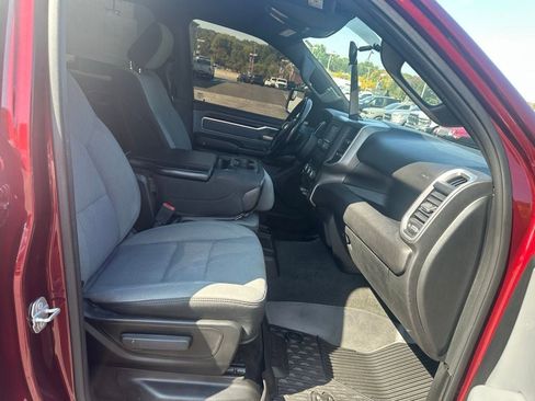 Used 2021 RAM 1500 Big Horn image 18